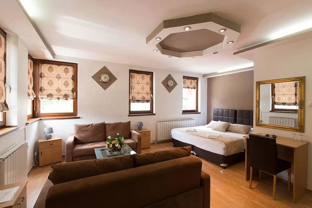 Hotel Istanbul Golden Horn Sarajevo Exterior photo