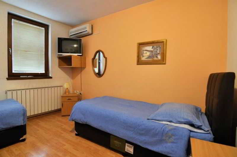 Hotel Istanbul Golden Horn Sarajevo Exterior photo